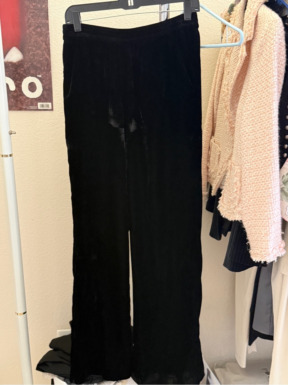 Elie Tahari Black Wide-Leg Velvet Pants